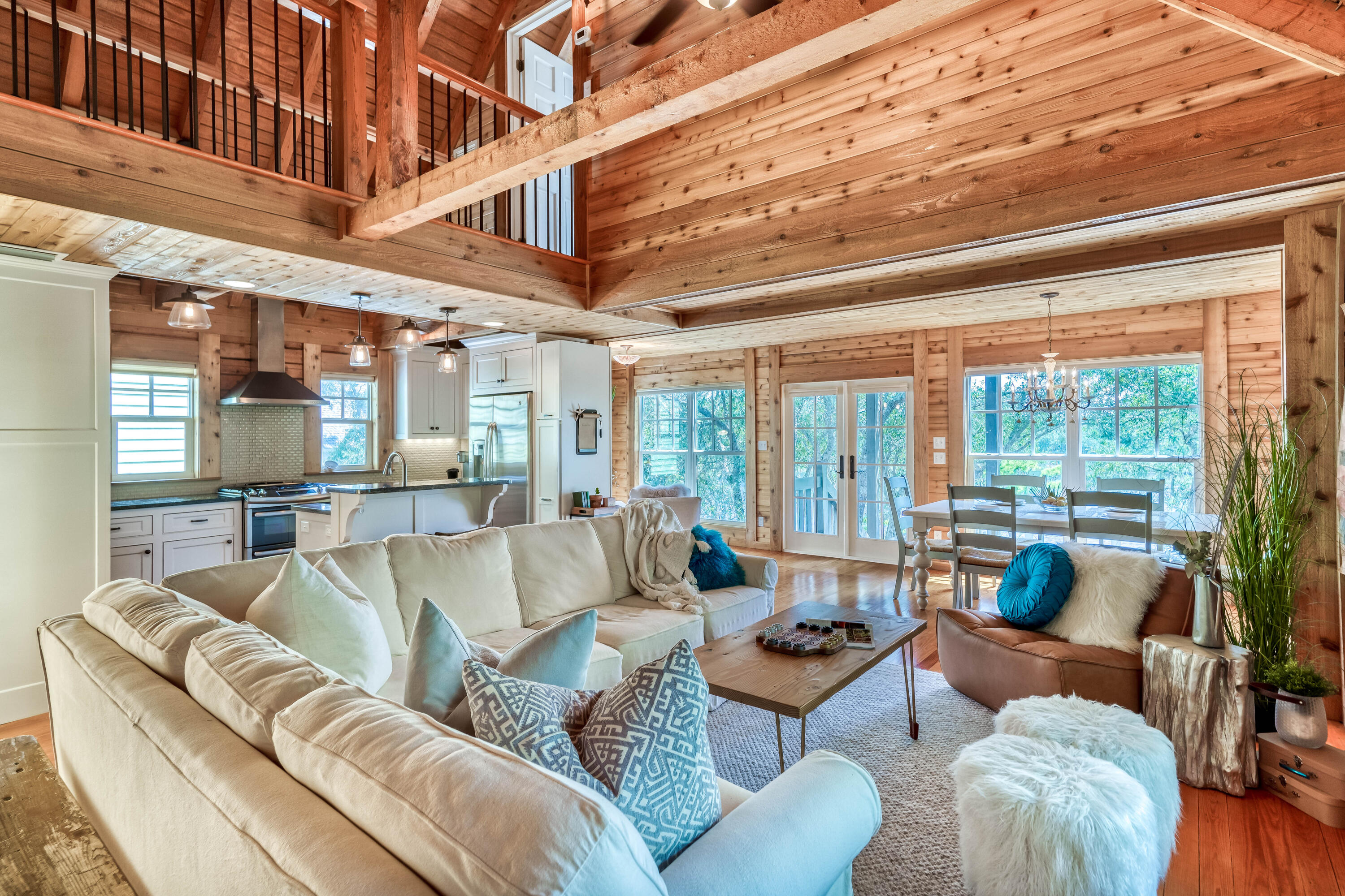 COUNTRY CABINS PH 2 - Residential