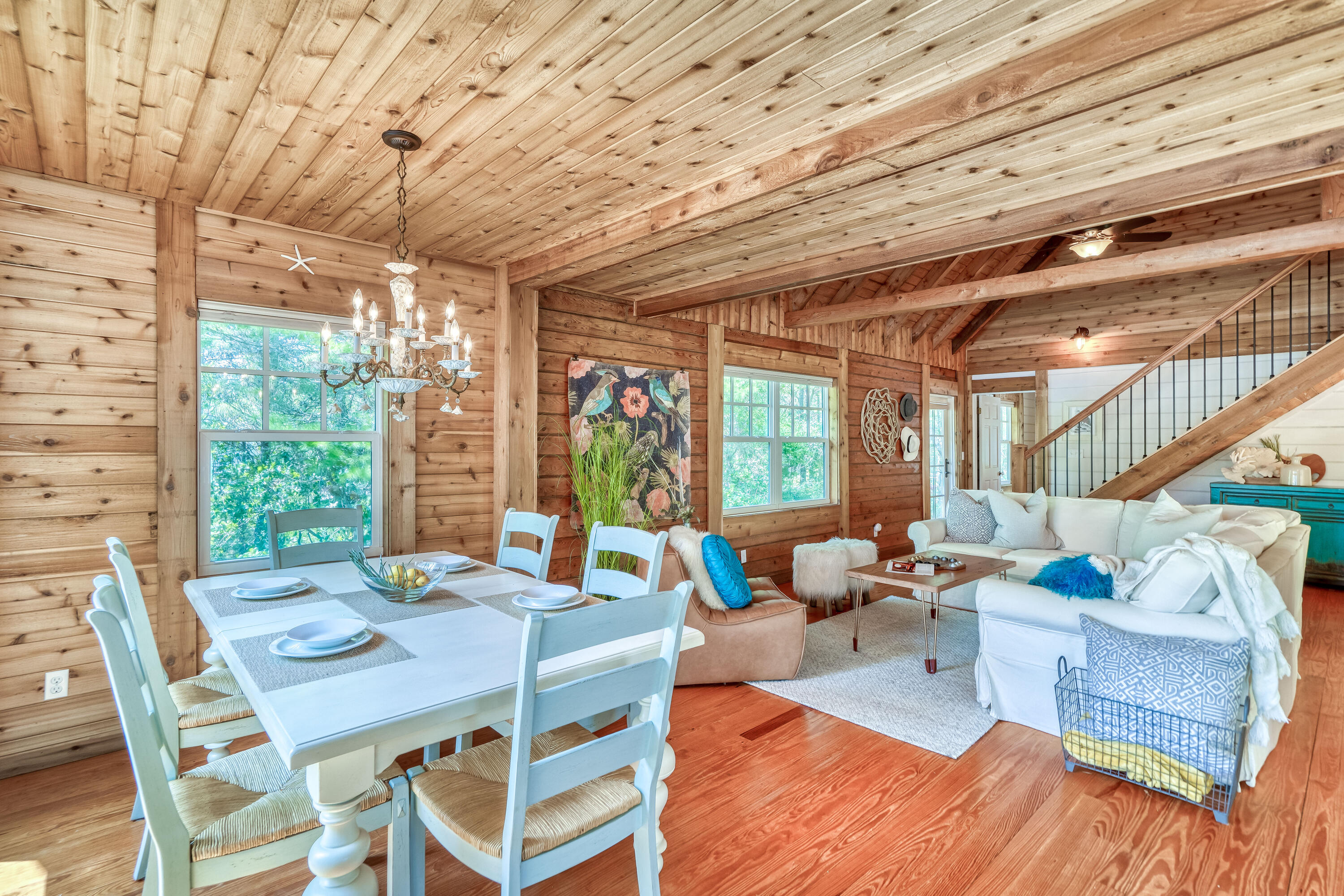 COUNTRY CABINS PH 2 - Residential