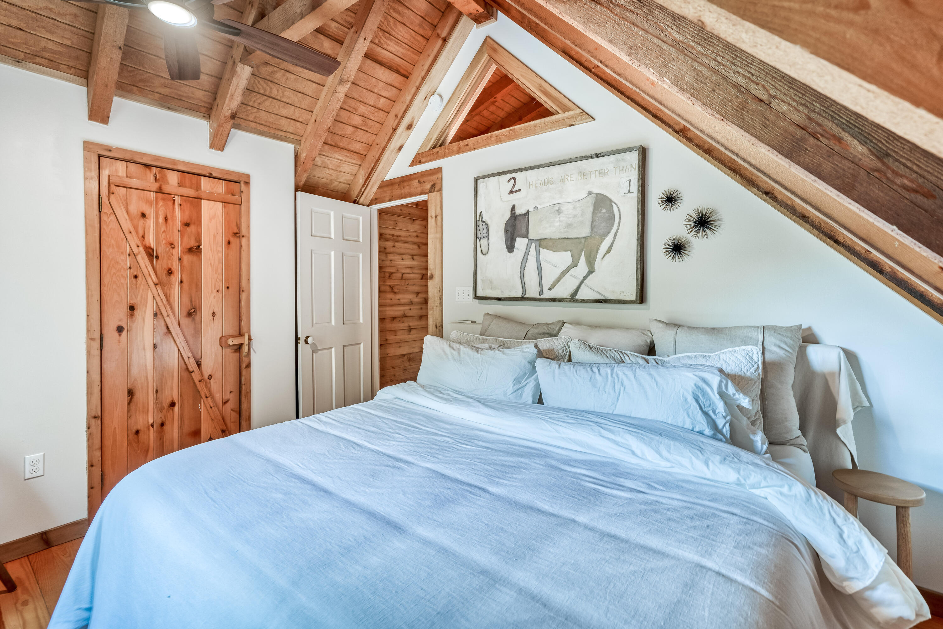 COUNTRY CABINS PH 2 - Residential