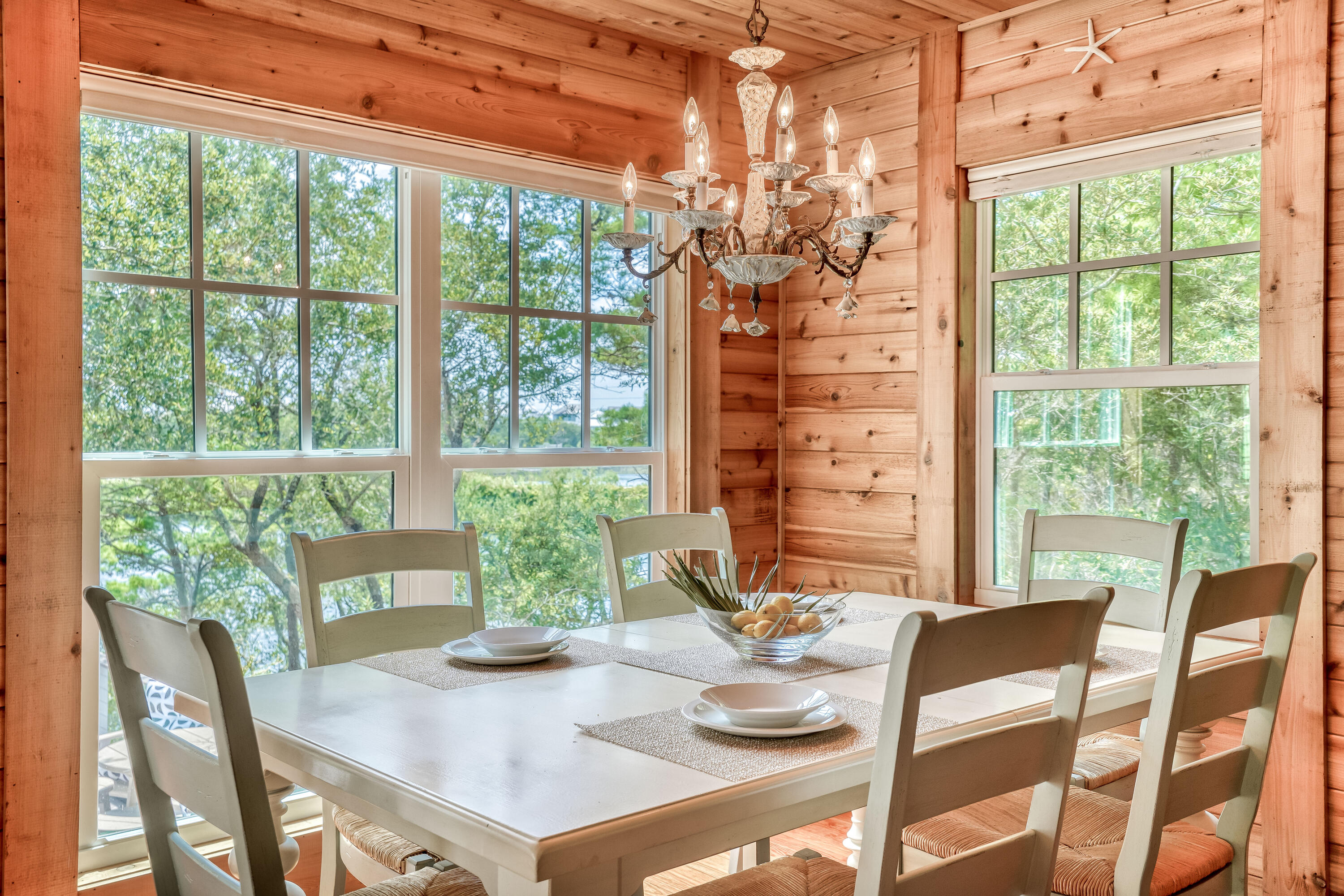 COUNTRY CABINS PH 2 - Residential