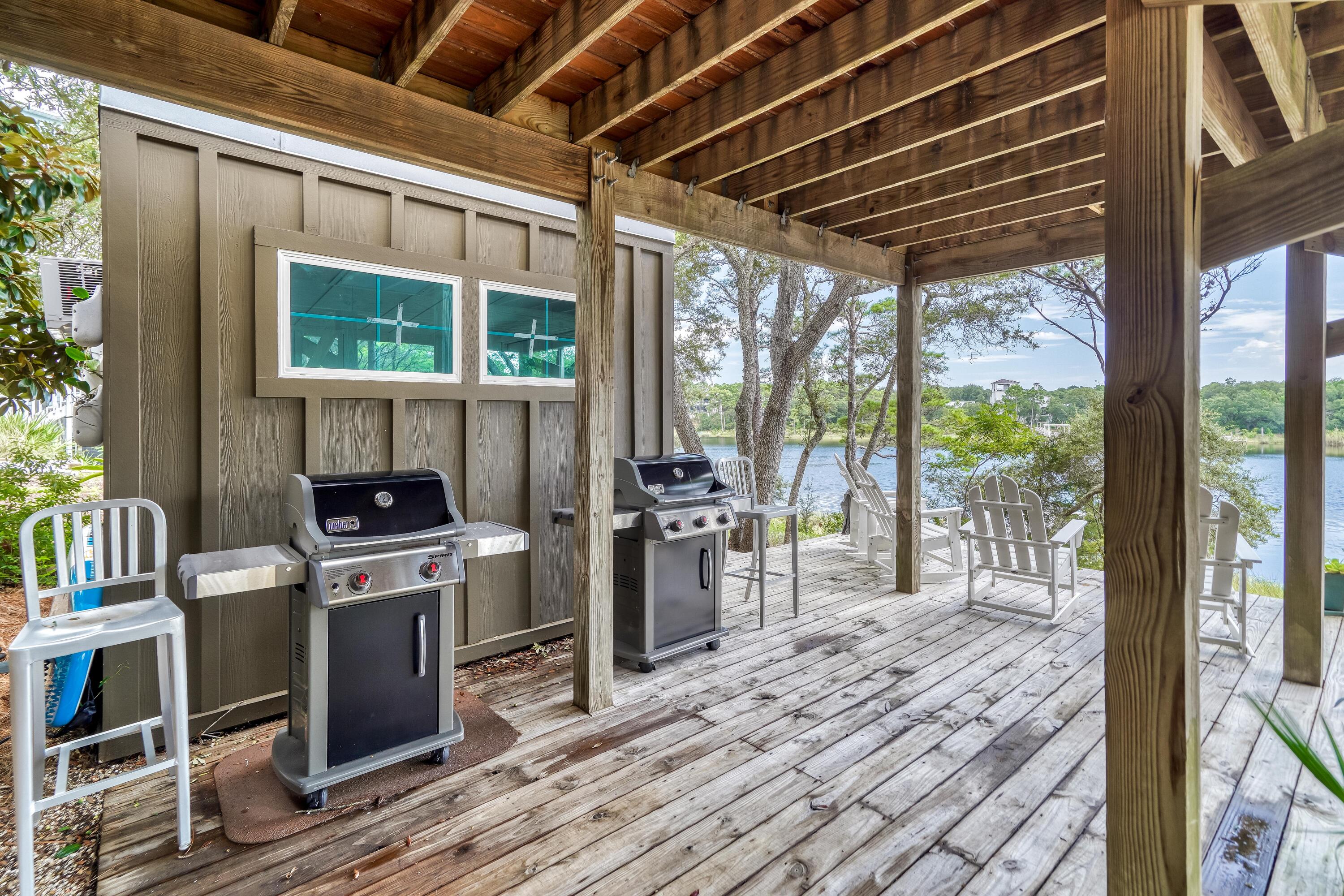 COUNTRY CABINS PH 2 - Residential