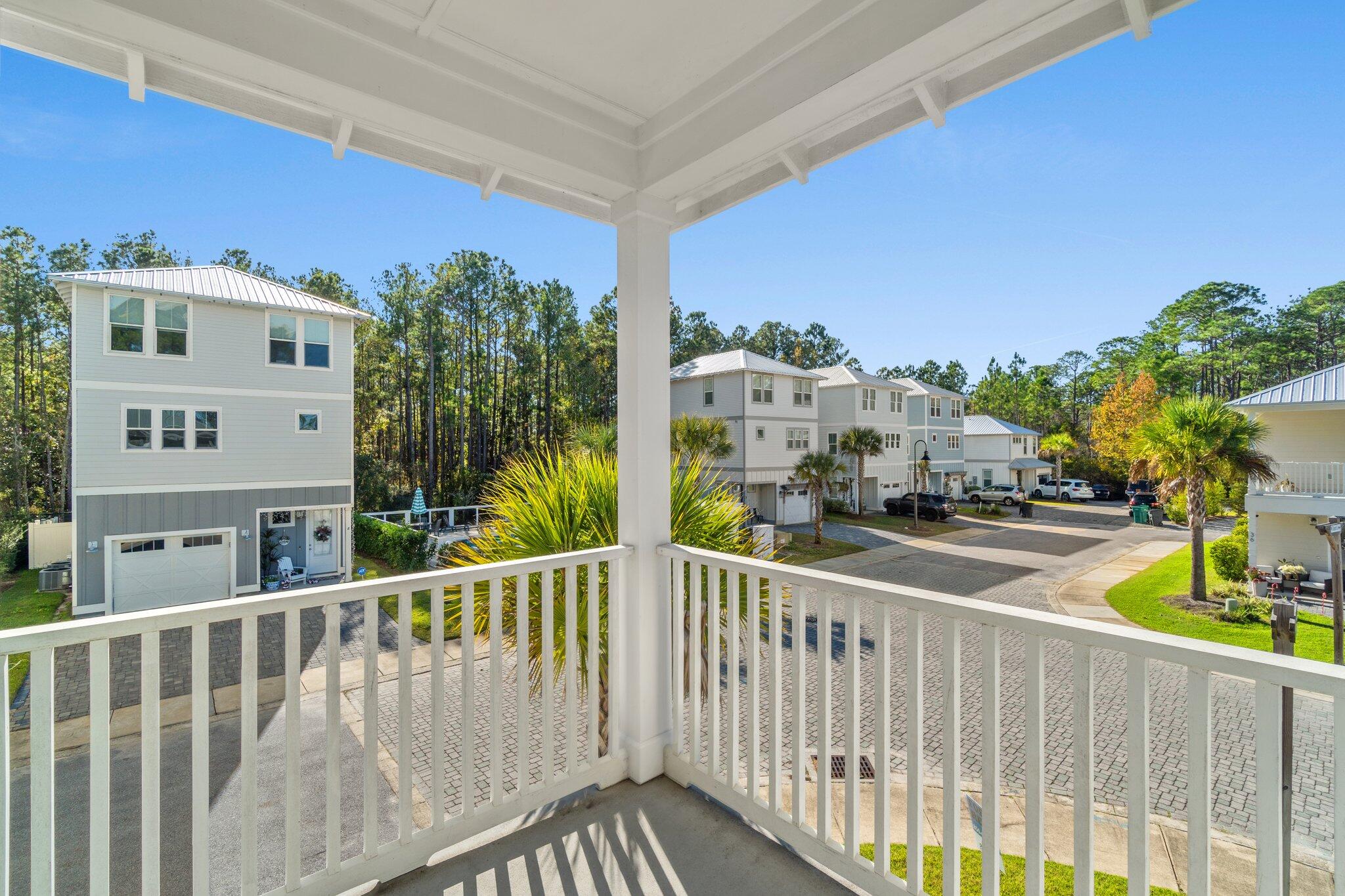 LIGHTHOUSE POINTE - Residential Lease