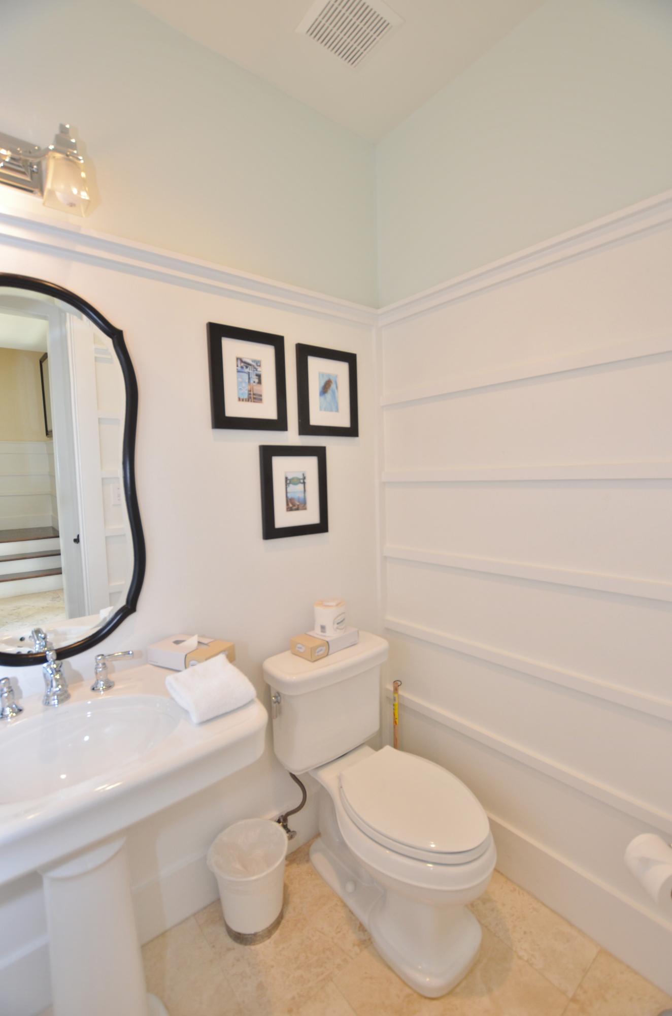 TURNBERRY VILLAS - Residential Lease