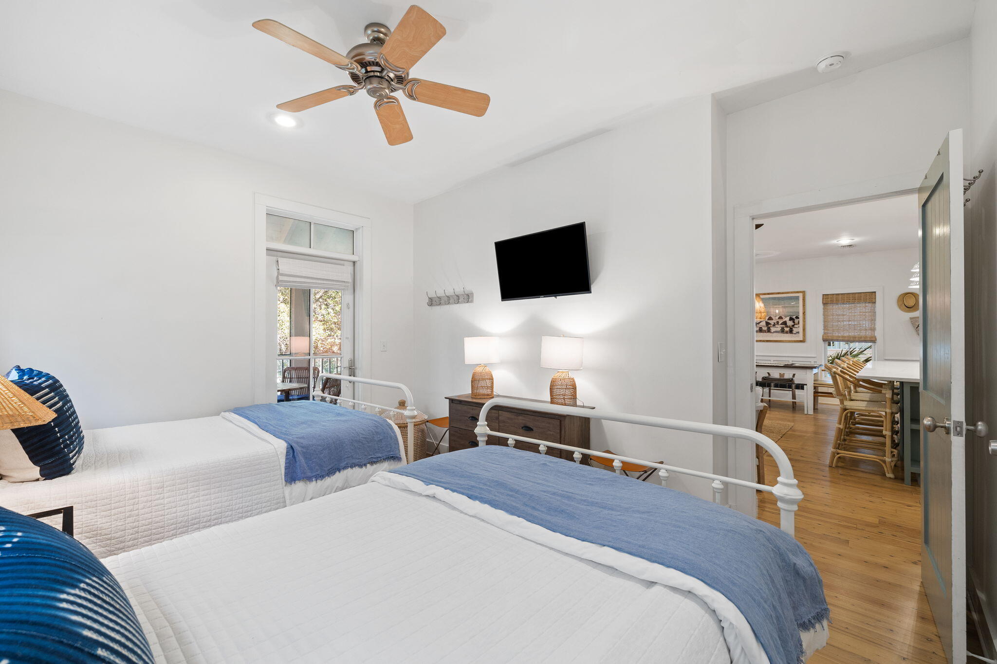 MAGNOLIA COTTAGES - Residential