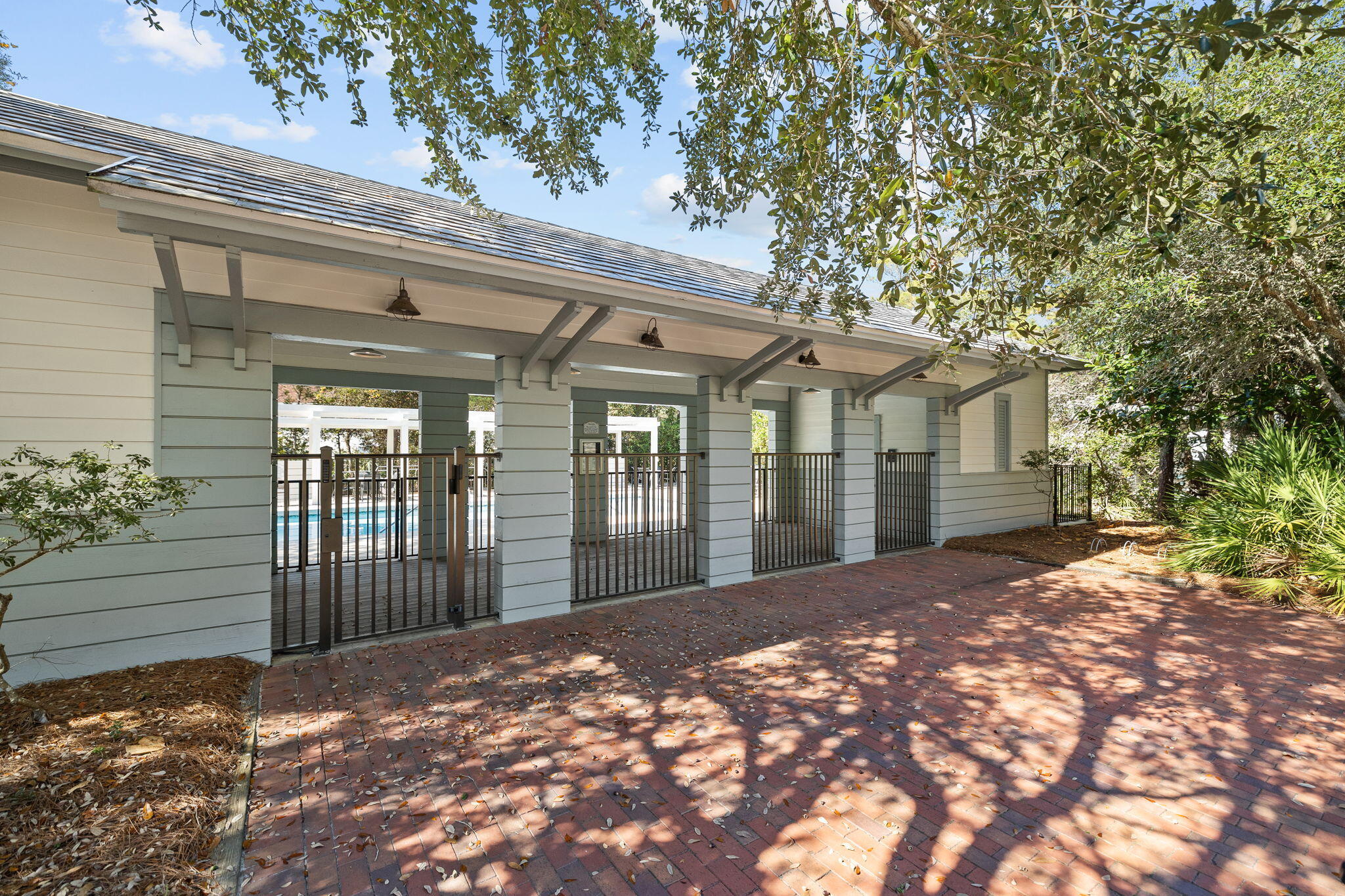 MAGNOLIA COTTAGES - Residential