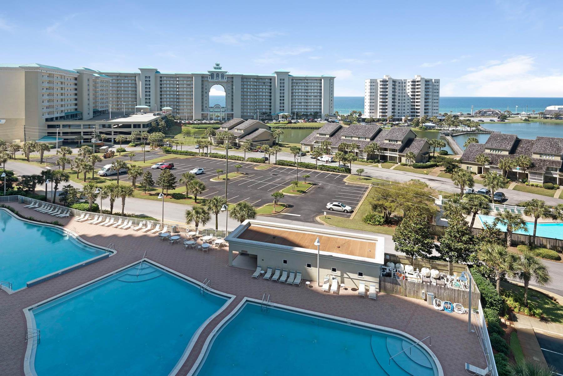 ARIEL DUNES II - Residential
