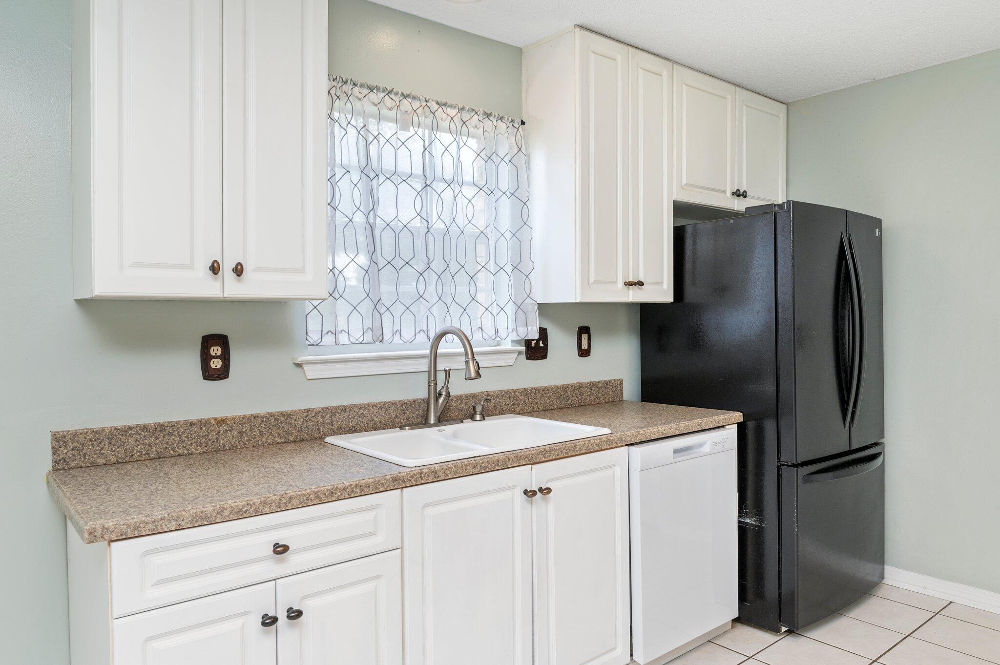 2505 - Auburn & Garden City - Residential