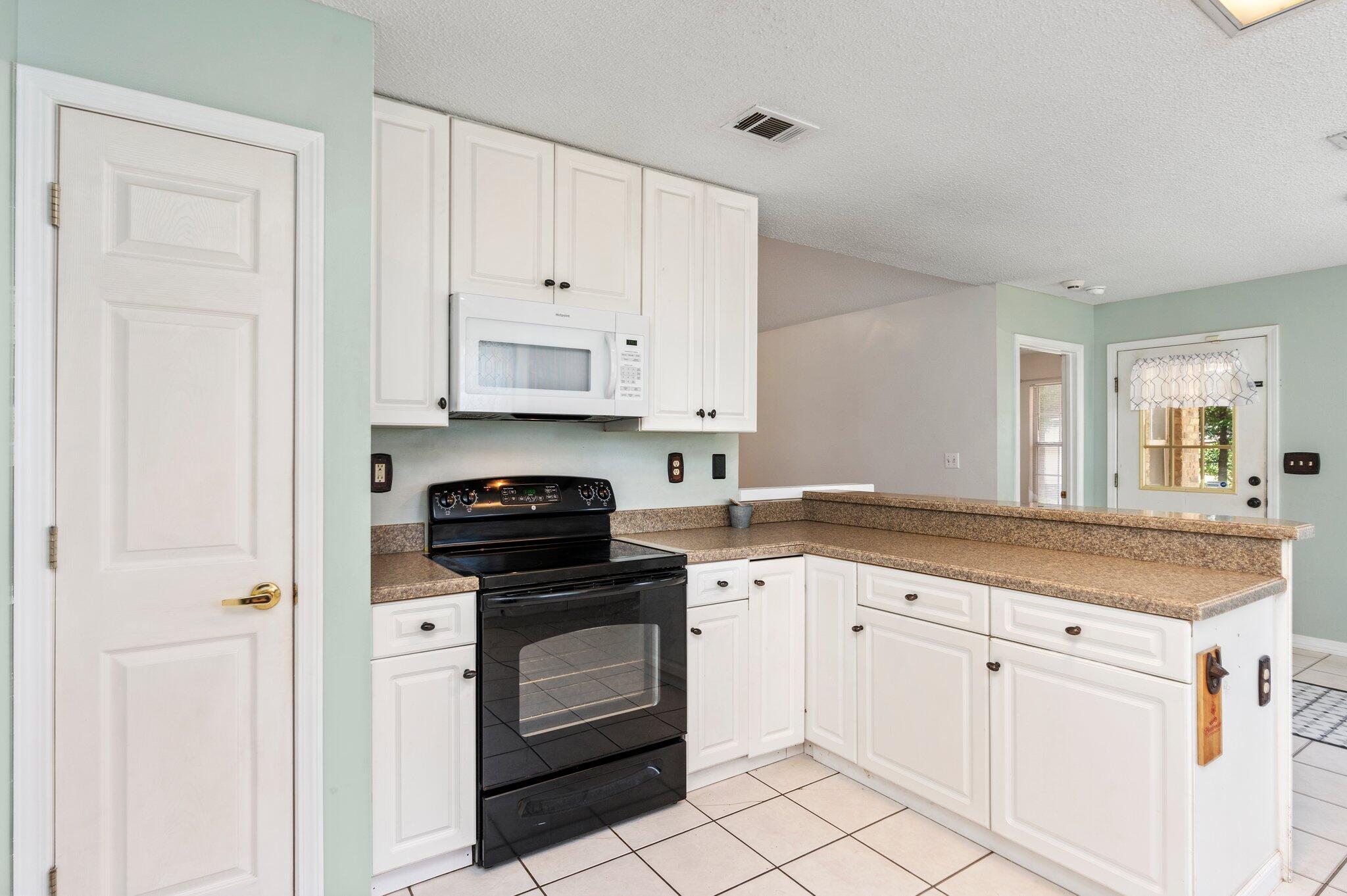 2505 - Auburn & Garden City - Residential