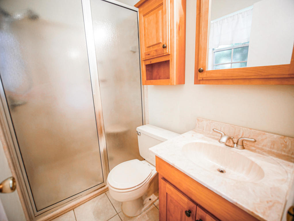 EDGE WATER VILLAGE NORTH - Residential Lease
