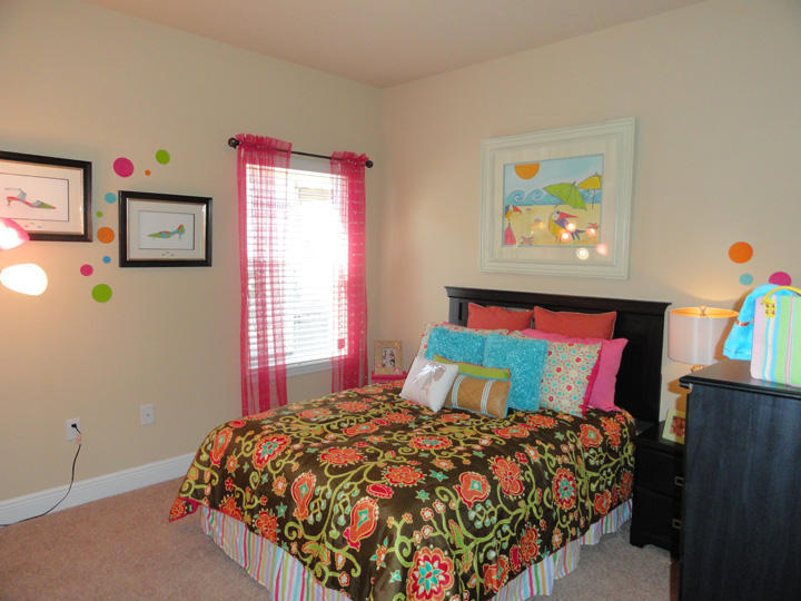 LAGRANGE LANDING - Residential