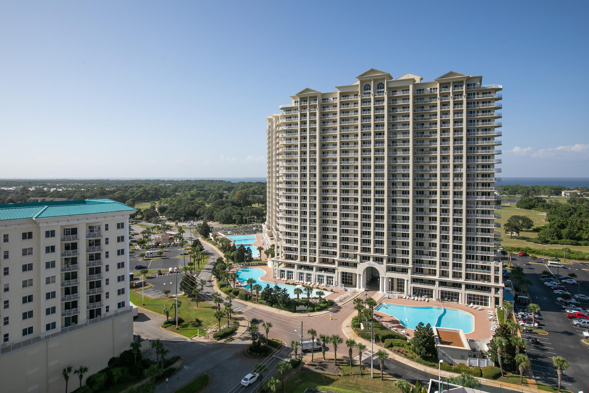 ARIEL DUNES I - Residential