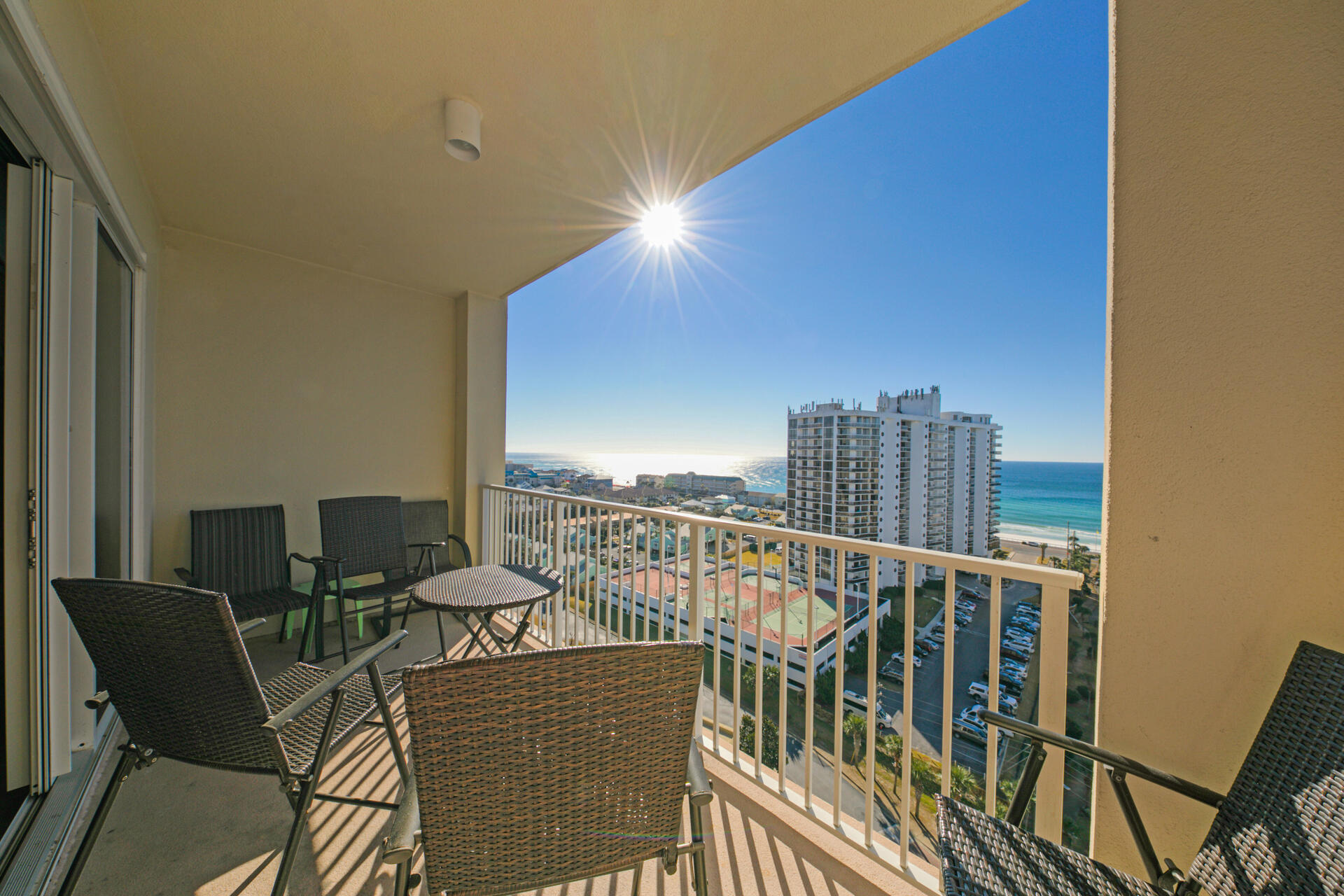 ARIEL DUNES I - Residential