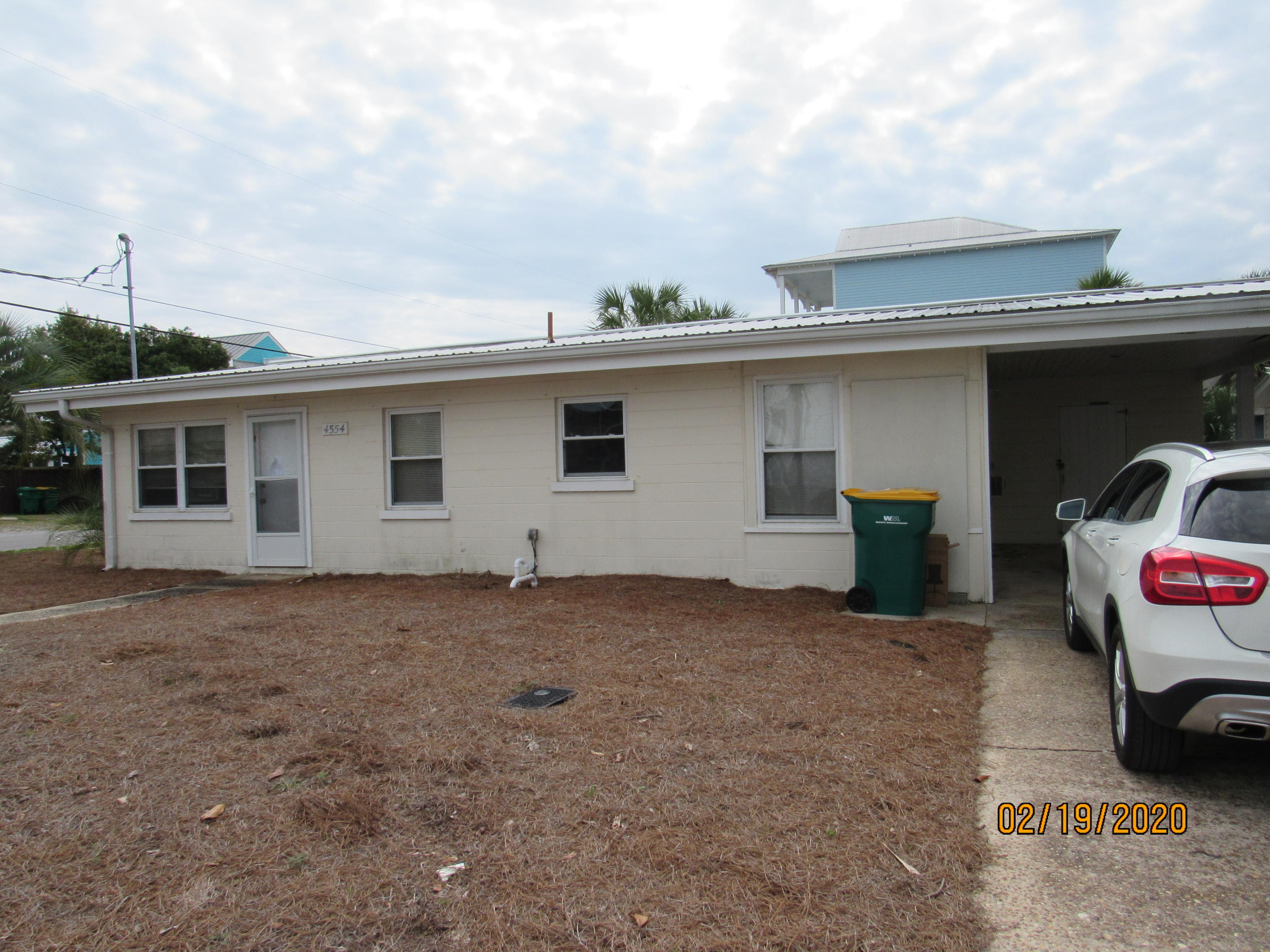 CRYSTAL BEACH - Residential Lease