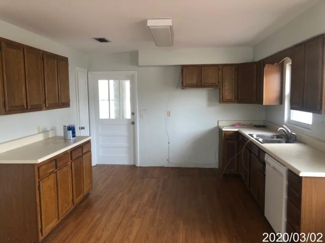CRYSTAL BEACH - Residential Lease