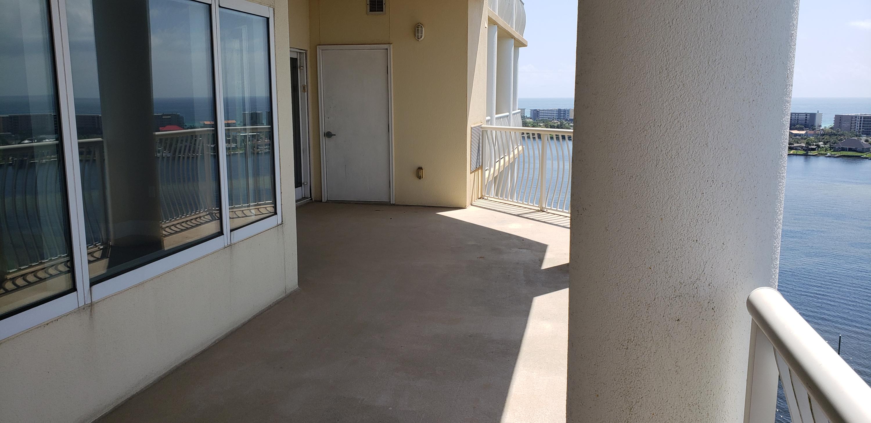 PRESIDIO YACHT CLUB - Residential Lease