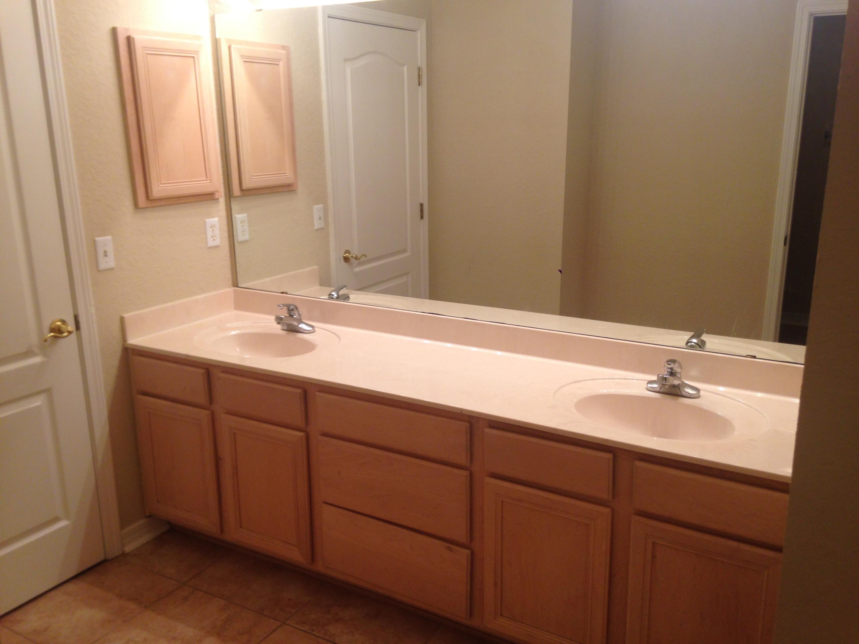 EMERALD LAKES PH 1 - Residential Lease