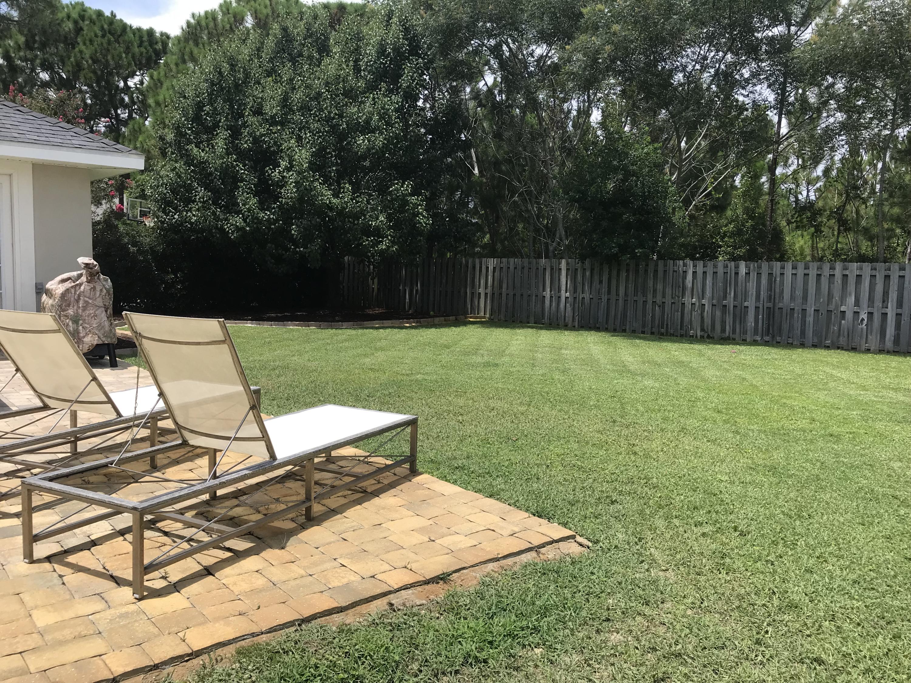 EMERALD LAKES PH 1 - Residential Lease