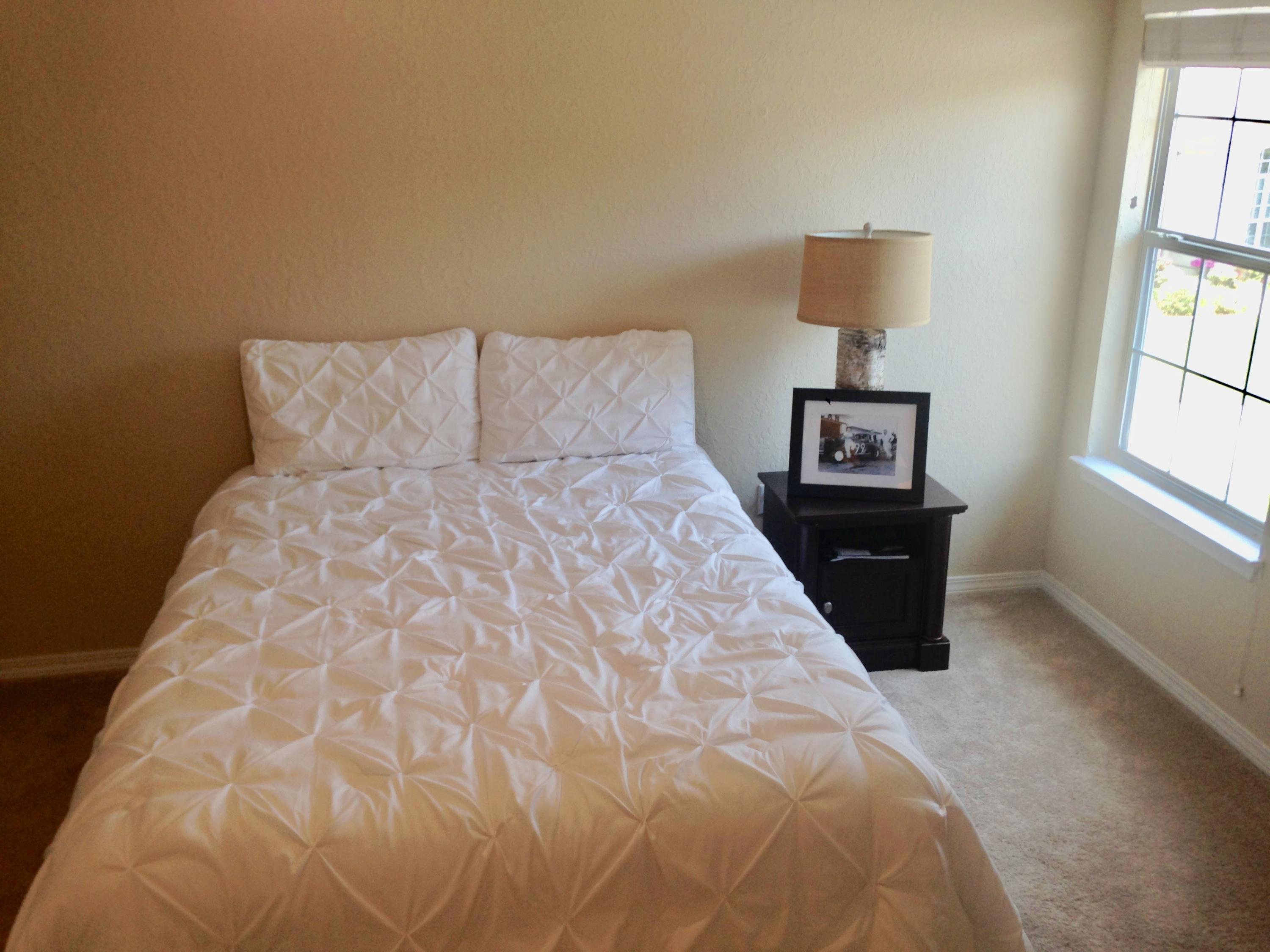 EMERALD LAKES PH 1 - Residential Lease