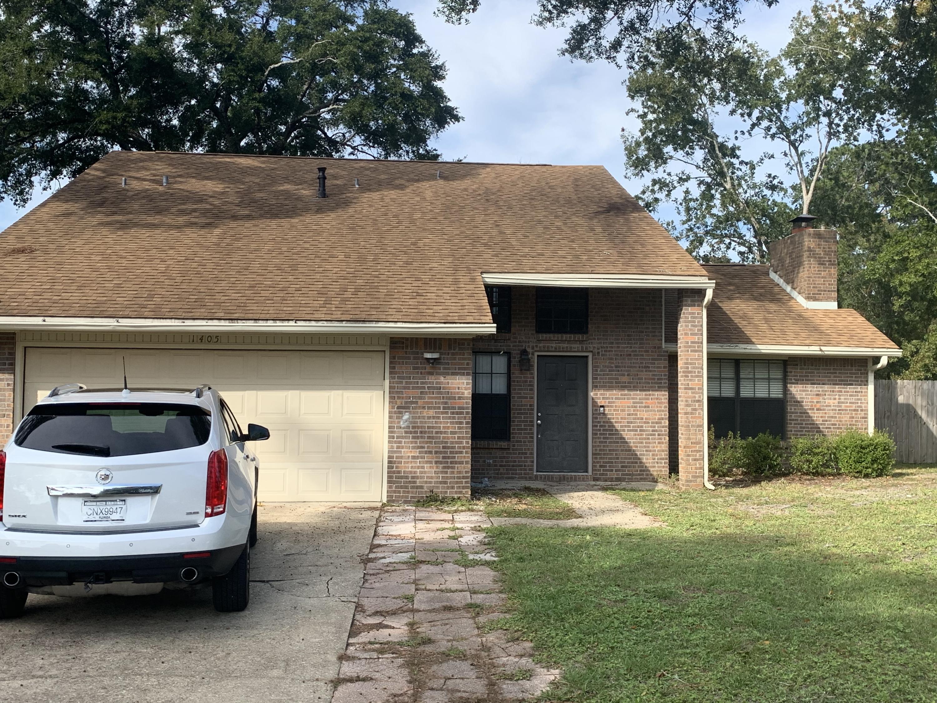 Move in ready, turnkey home located on a cul-de-sac. New roof installed 2014, Tankless water heater installed 2019, Gas hookups in kitchen and new wood flooring installed in the 2nd entire second story. Entire home and trim professionally painted, ready for its new owner!
Master bedroom is located on the first floor, includes access to the rear patio area and a large walk in custom shelved closet. Master bath has dual vanities and a garden/whirlpool tub. Guest bedrooms located on the second story, each with walk in closets and custom shelving. Second story also includes a large loft area with custom built in shelving, perfect for an office or play area. Large, level, privacy fenced back yard.
Showings may be scheduled prior to professional photos.