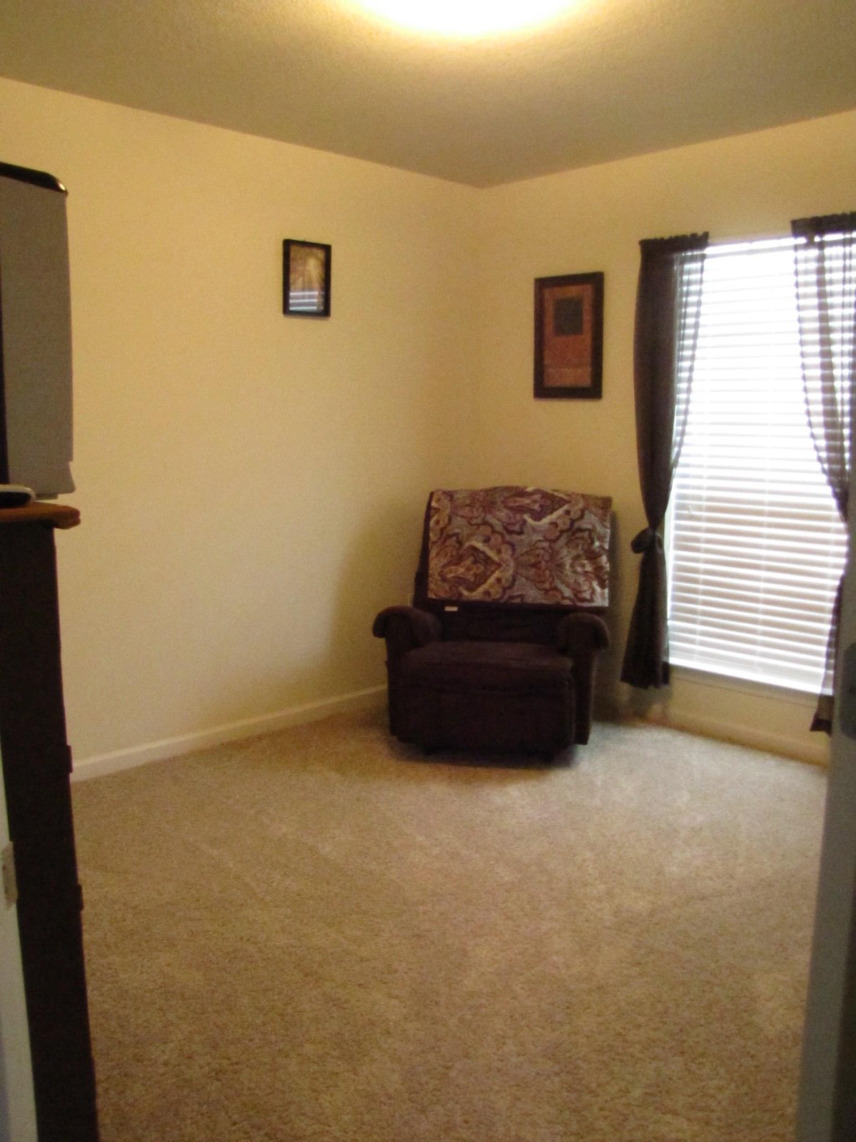 SILVER SPRINGS EST - Residential Lease