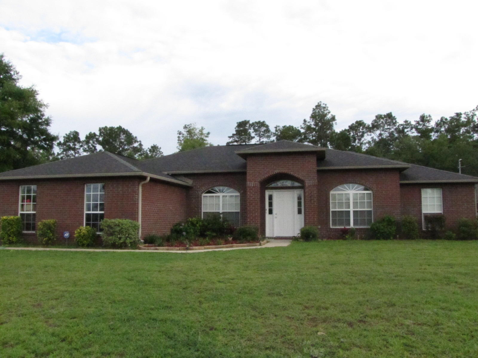 SILVER SPRINGS EST - Residential Lease