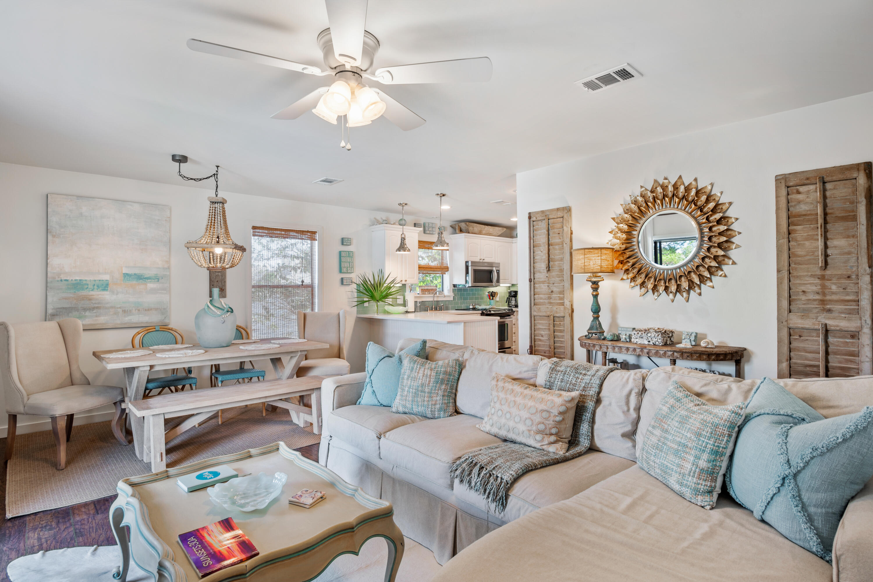 BEACHWOOD VILLAS CONDO PH 2 - Residential