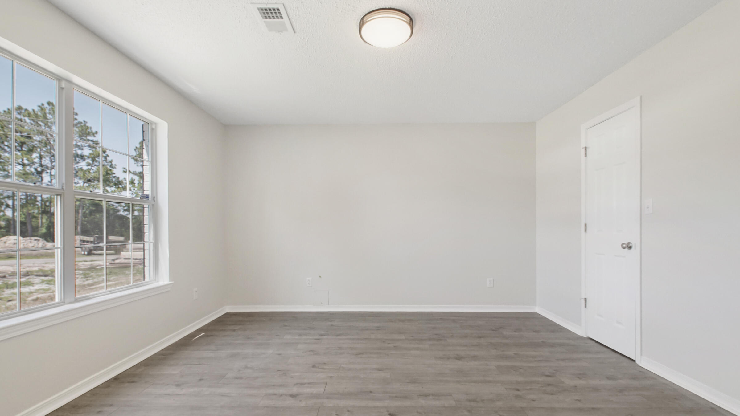 NO RECORDED SUBDIVISION - Residential Lease