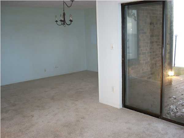 MOSSEY COVE T/H - Residential Lease