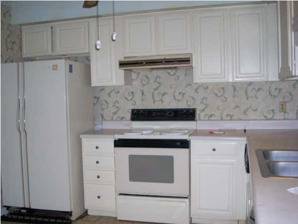 MOSSEY COVE T/H - Residential Lease