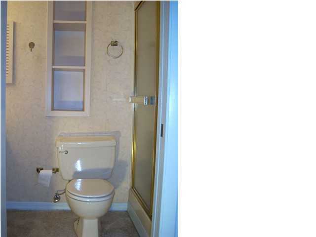 MOSSEY COVE T/H - Residential Lease