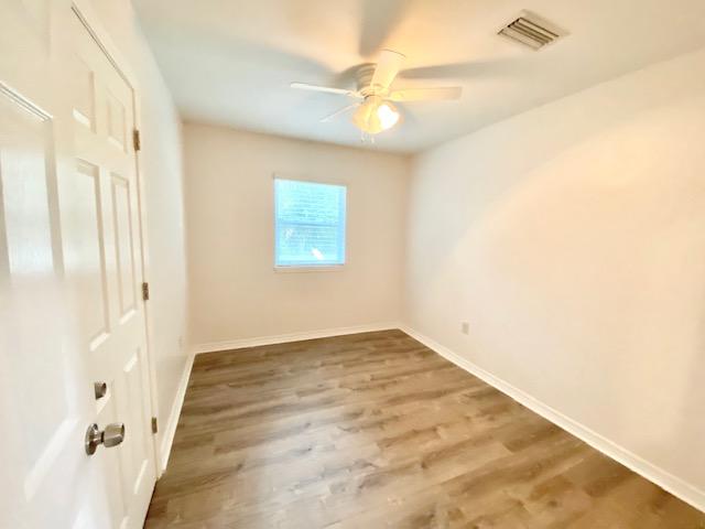 OAKLAND HEIGHTS - Residential Lease
