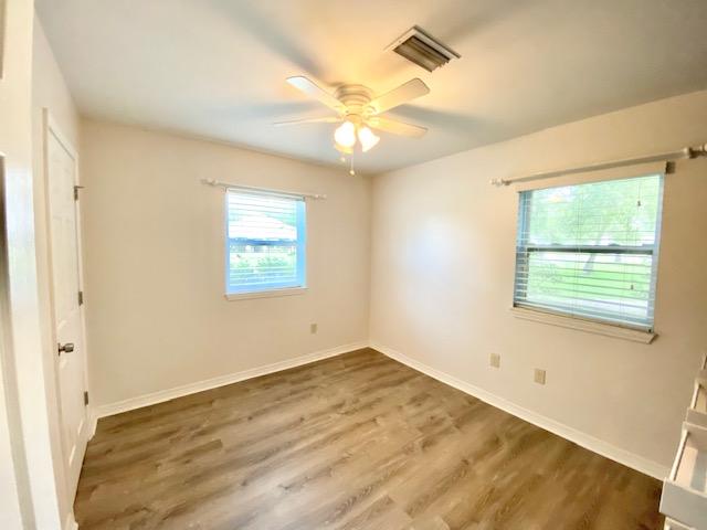 OAKLAND HEIGHTS - Residential Lease