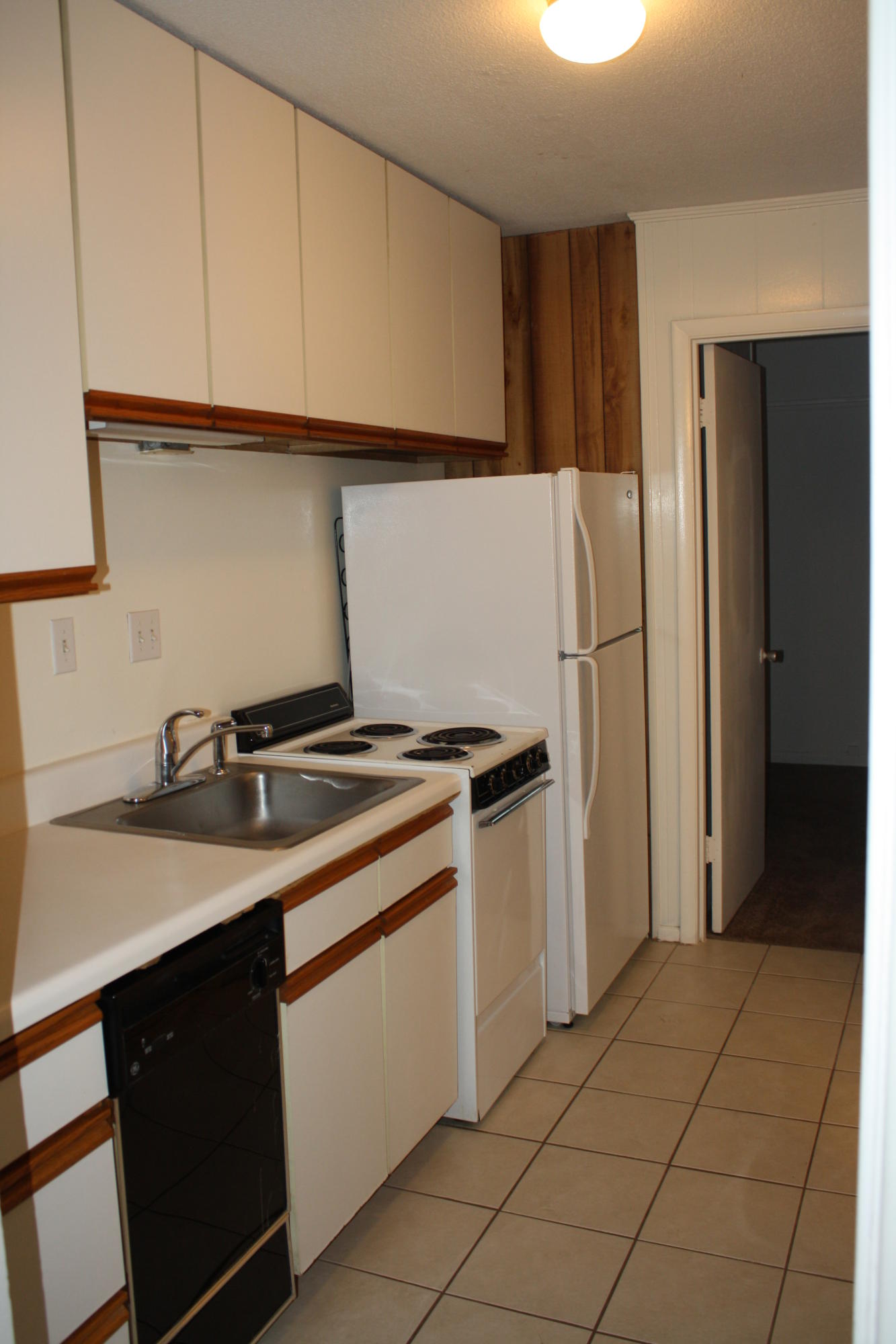 NO RECORDED PROJECT - Residential Lease