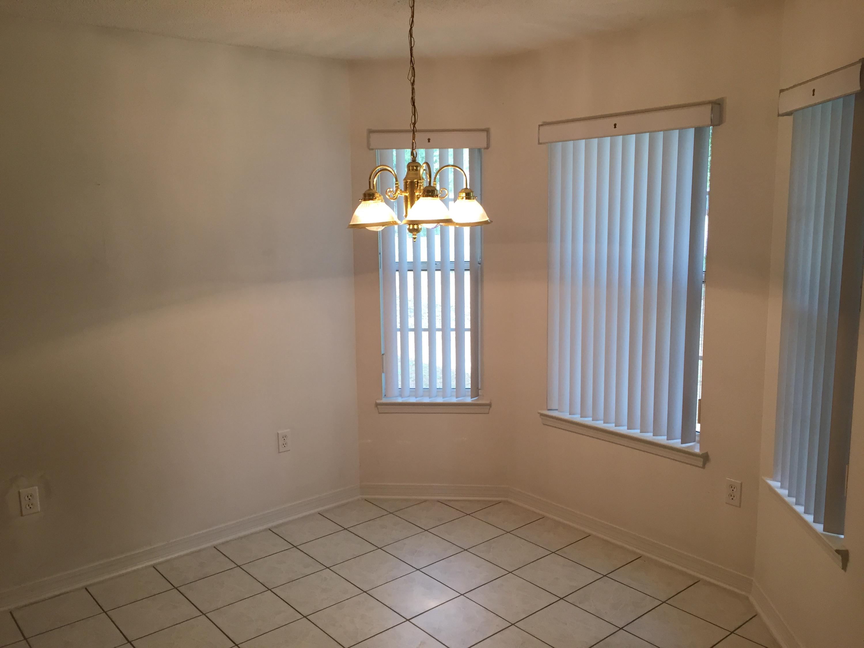 OAKDALE MINI FARMS - Residential Lease