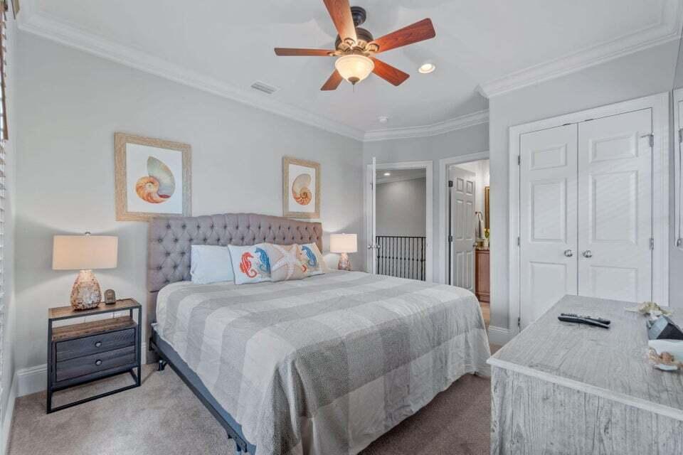 VILLA LAGO - Residential Lease