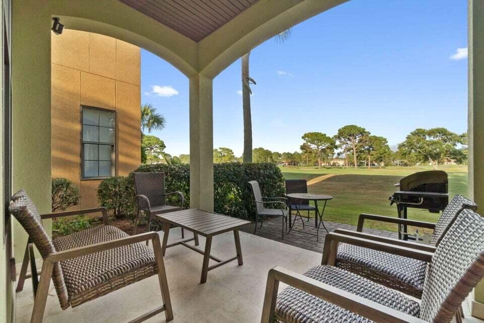 VILLA LAGO - Residential Lease