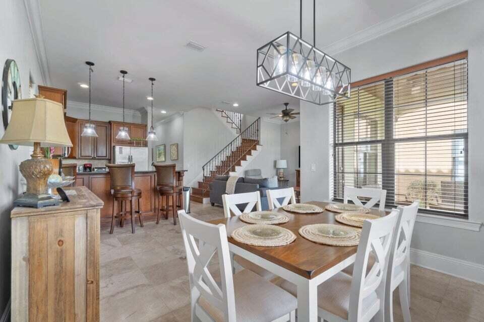 VILLA LAGO - Residential Lease