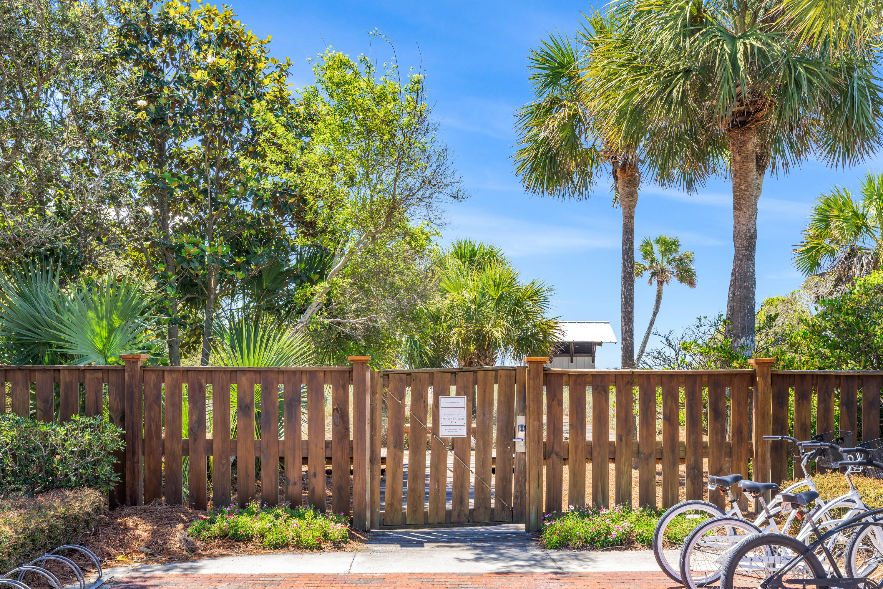 REDFISH VILLAGE - Residential