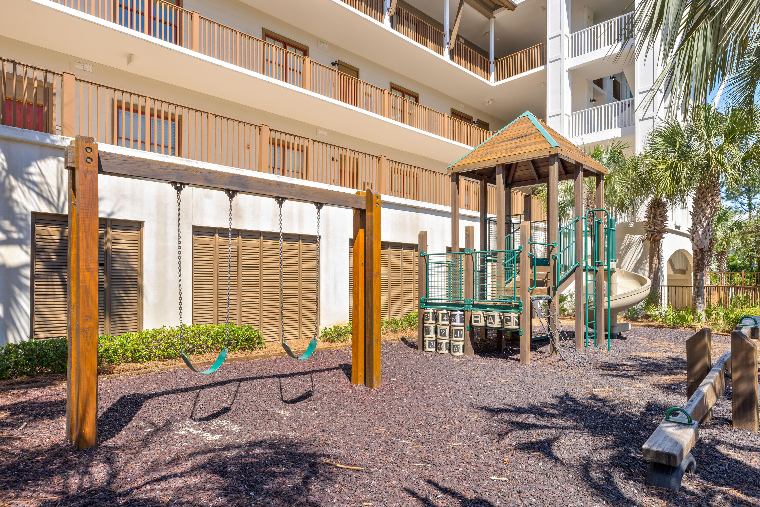 REDFISH VILLAGE - Residential