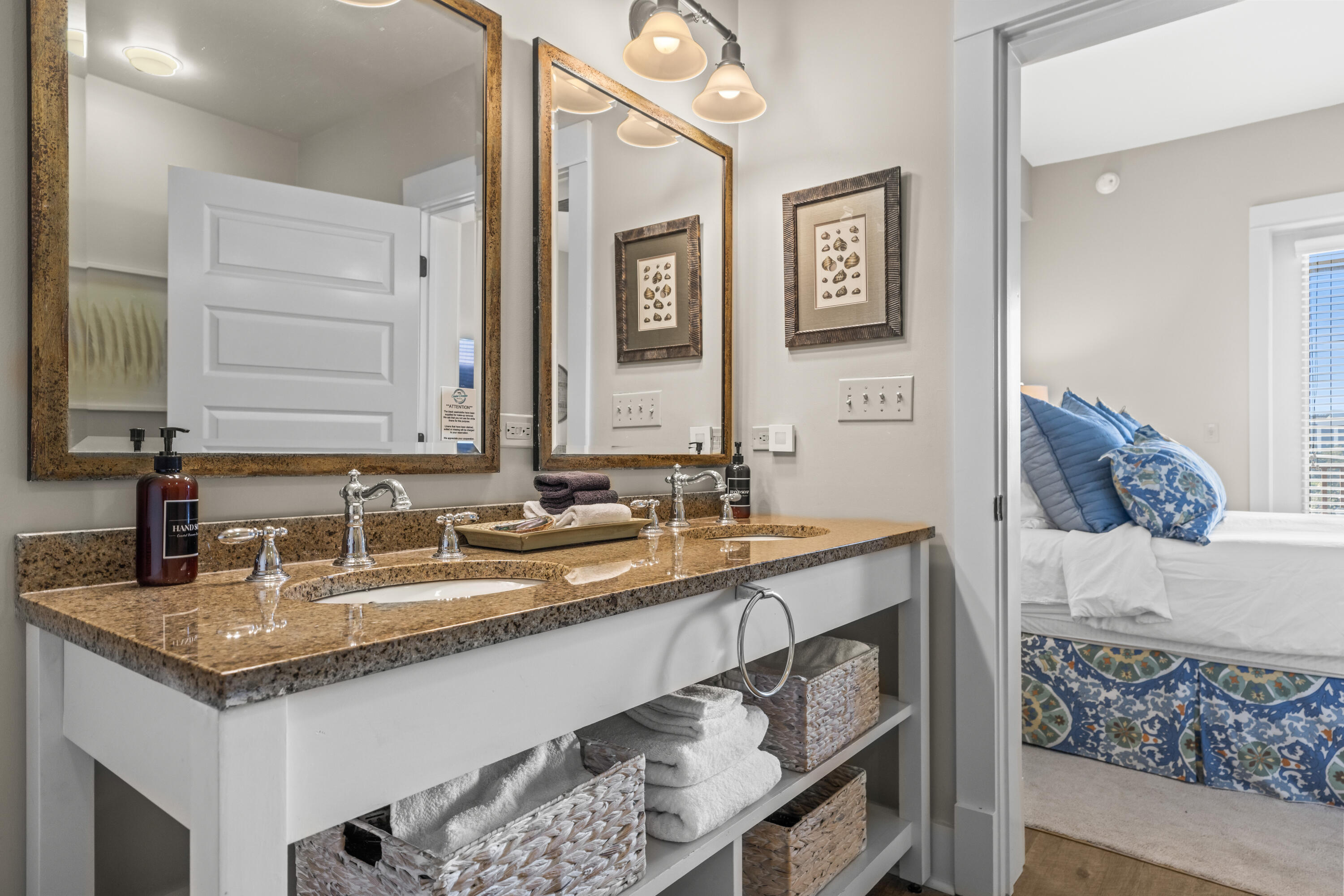 REDFISH VILLAGE - Residential