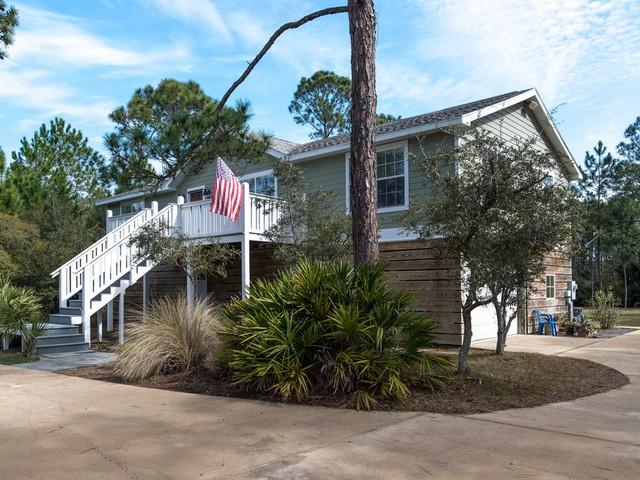 TOWN OF SANTA ROSA - Residential