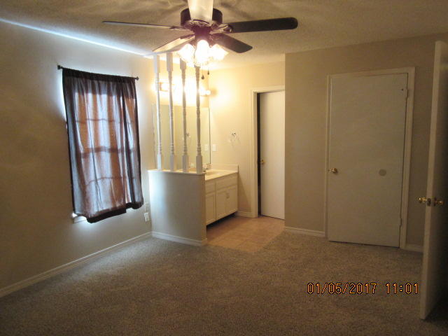 COUNTRYVIEW ESTATES - Residential Lease