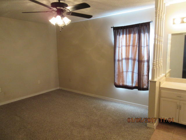 COUNTRYVIEW ESTATES - Residential Lease
