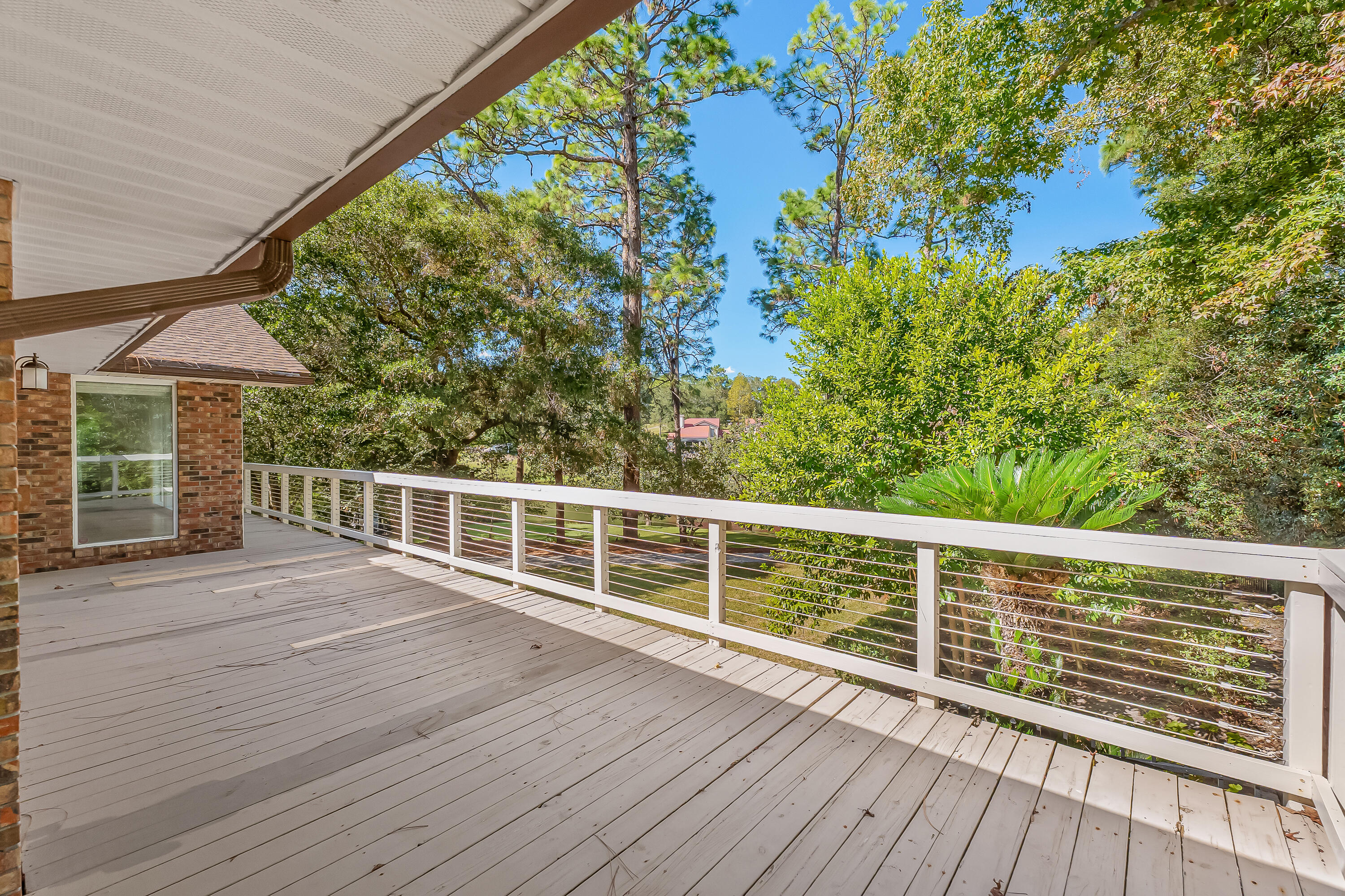 Rocky Bayou Cc Est 3 - Residential Lease
