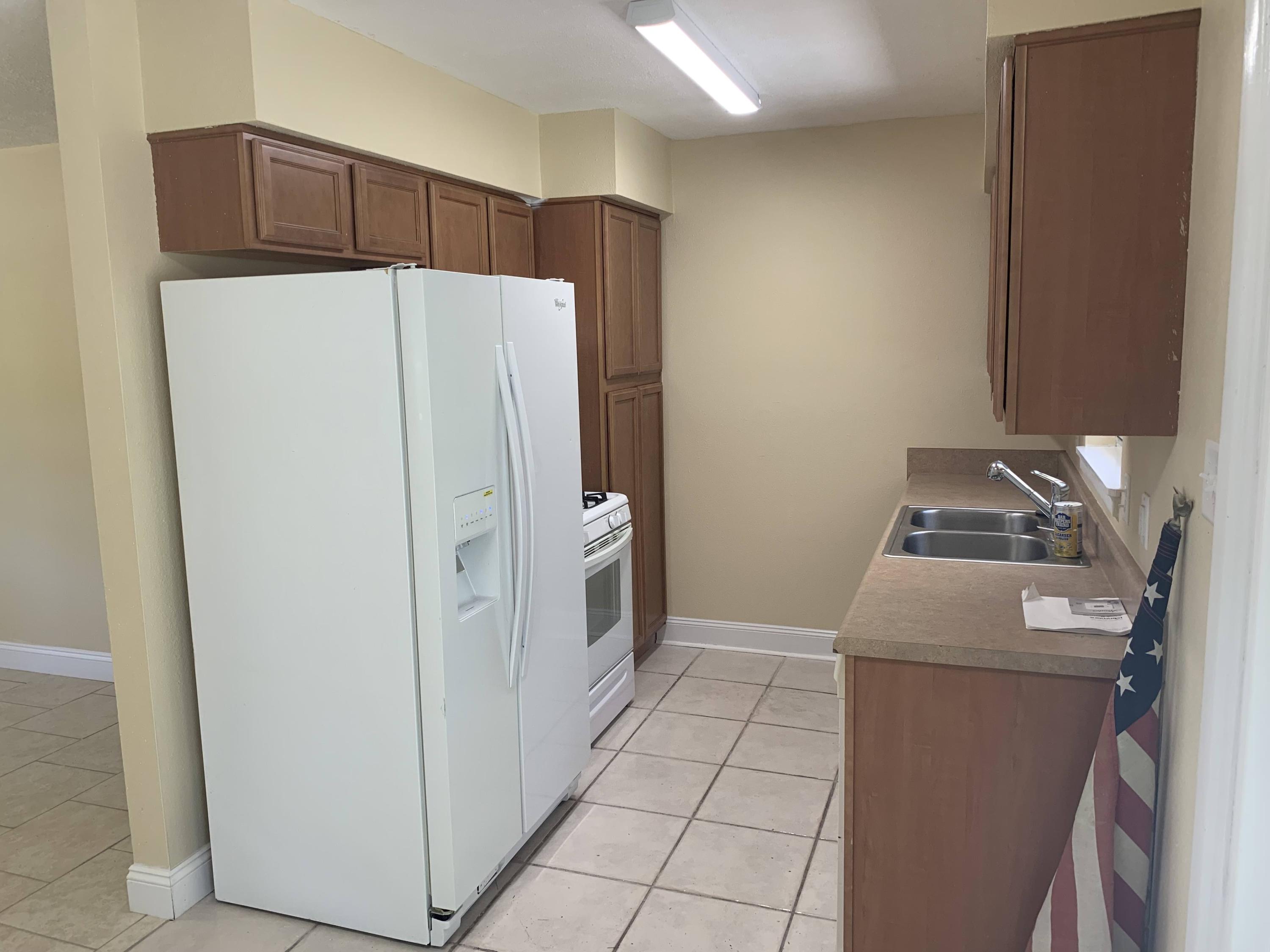 VALPARAISO PLAT 07 - Residential Lease