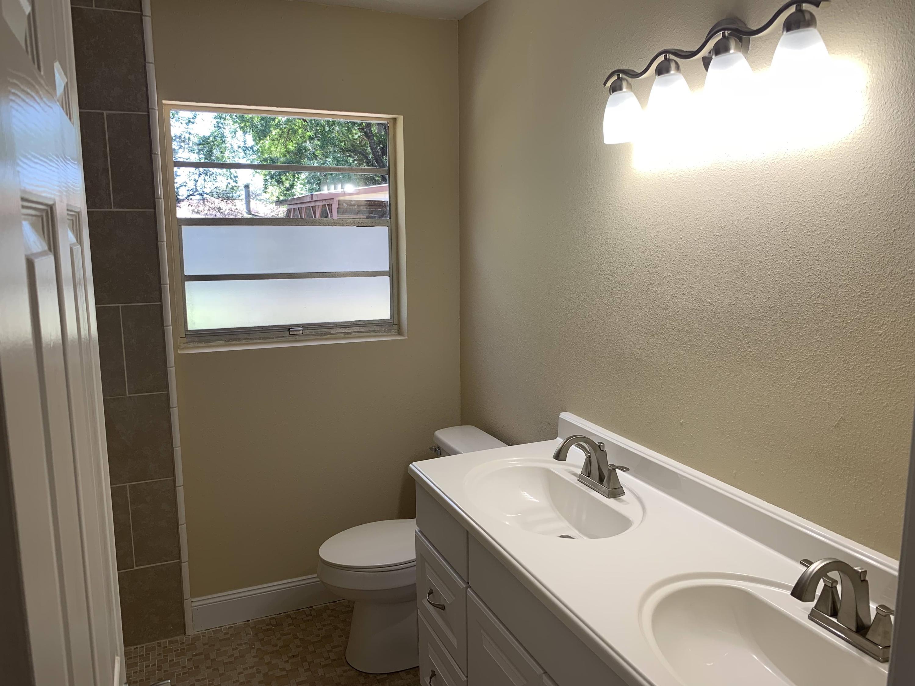 VALPARAISO PLAT 07 - Residential Lease