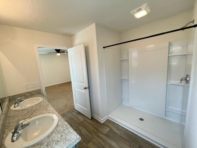 Redstone Commons - Residential Lease