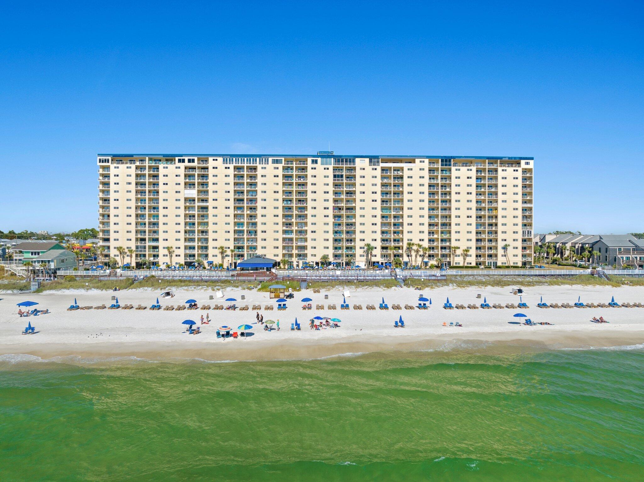 True Gulf Front 3bed rarely on market in Regency Towers.
Regency Towers' fantastic amenities include two olympic size pools- one heated year round, full service tiki bar & grill, 10 person hot tub, kiddie pool, fitness center, billiards room, community room with kitchen for hosting events, multiple picnic areas with grills, and plenty of engaging in house activities are offered year round! Beach chair rentals, jet ski rentals, and parasailing offered right here on the beach