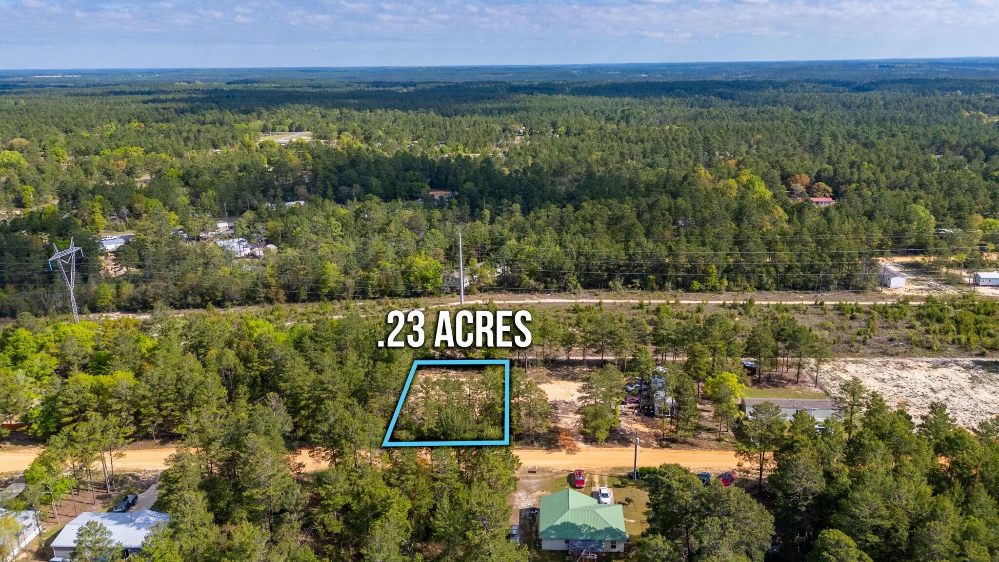Build-Ready Lot in DeFuniak Springs - Utilities Installed!
Welcome to Lot 15 W Violet Ln, a prime piece of land nestled in the peaceful and scenic surroundings of DeFuniak Springs, FL. This ready-to-build or install-ready lot offers the perfect opportunity to create your dream home or set up a manufactured home with ease.
This lot comes fully equipped with electric, water, and septic already in place, saving you time, money, and hassle. Whether you're looking for a serene getaway, a permanent residence, or an investment opportunity, this property is ready for your vision.