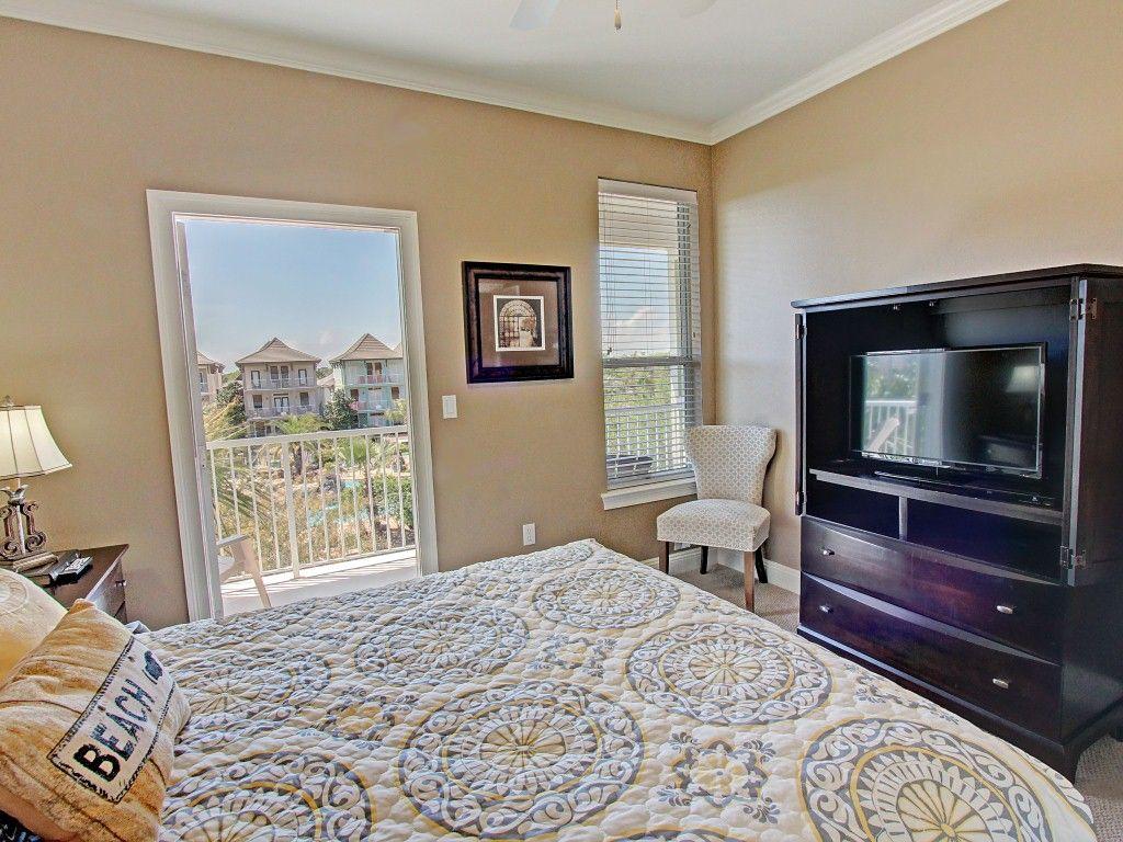 VILLAGES OF CRYSTAL BEACH - Residential